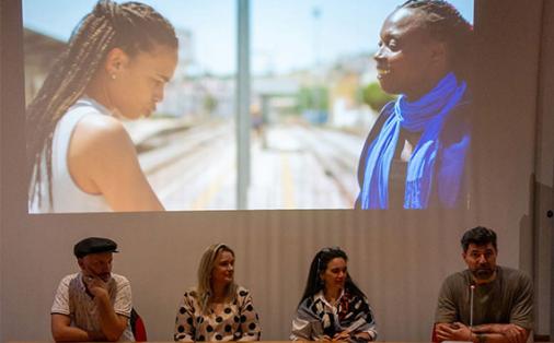 Violência doméstica e papel dos profissionais de saúde: debate em redor da série “Casa Abrigo”