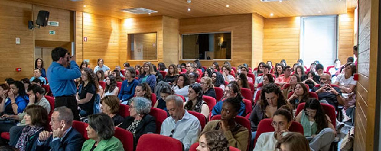 Violência doméstica e papel dos profissionais de saúde: debate em redor da série “Casa Abrigo”